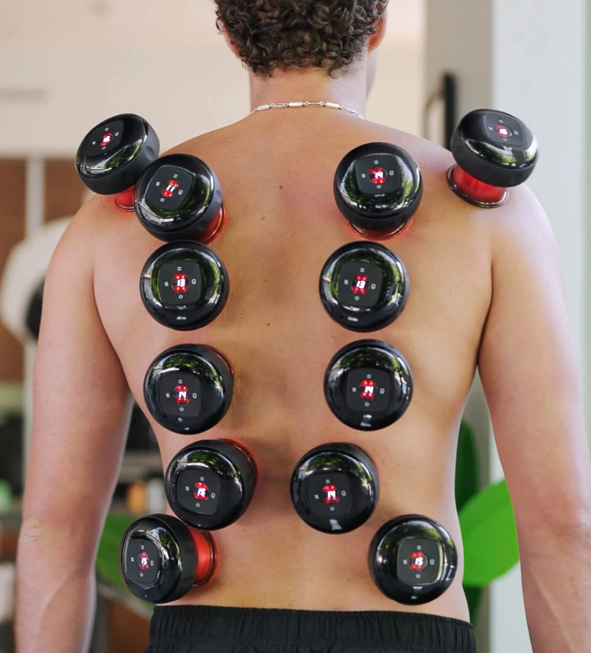 Technology that helps you move, recover, and glow—well-being from the inside out.